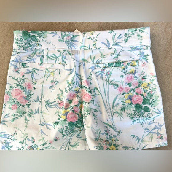 Janie and Jack Floral Shorts - Picture 4 of 7
